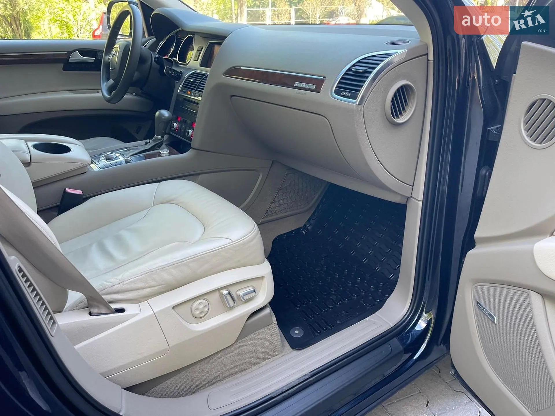 2011 Audi Q7 - мініатюра 15