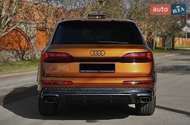 Внедорожник / Кроссовер Audi Q7 2024 в Киеве