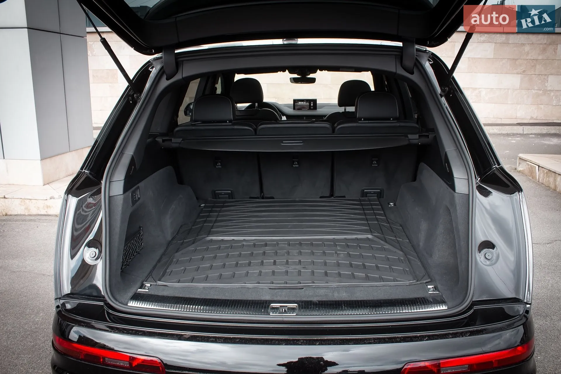 2019 Audi Q7 - мініатюра 36