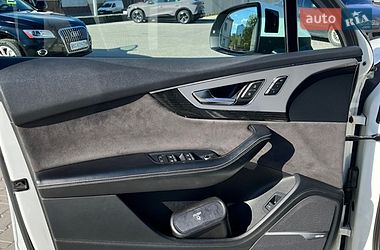 Внедорожник / Кроссовер Audi Q7 2016 в Львове