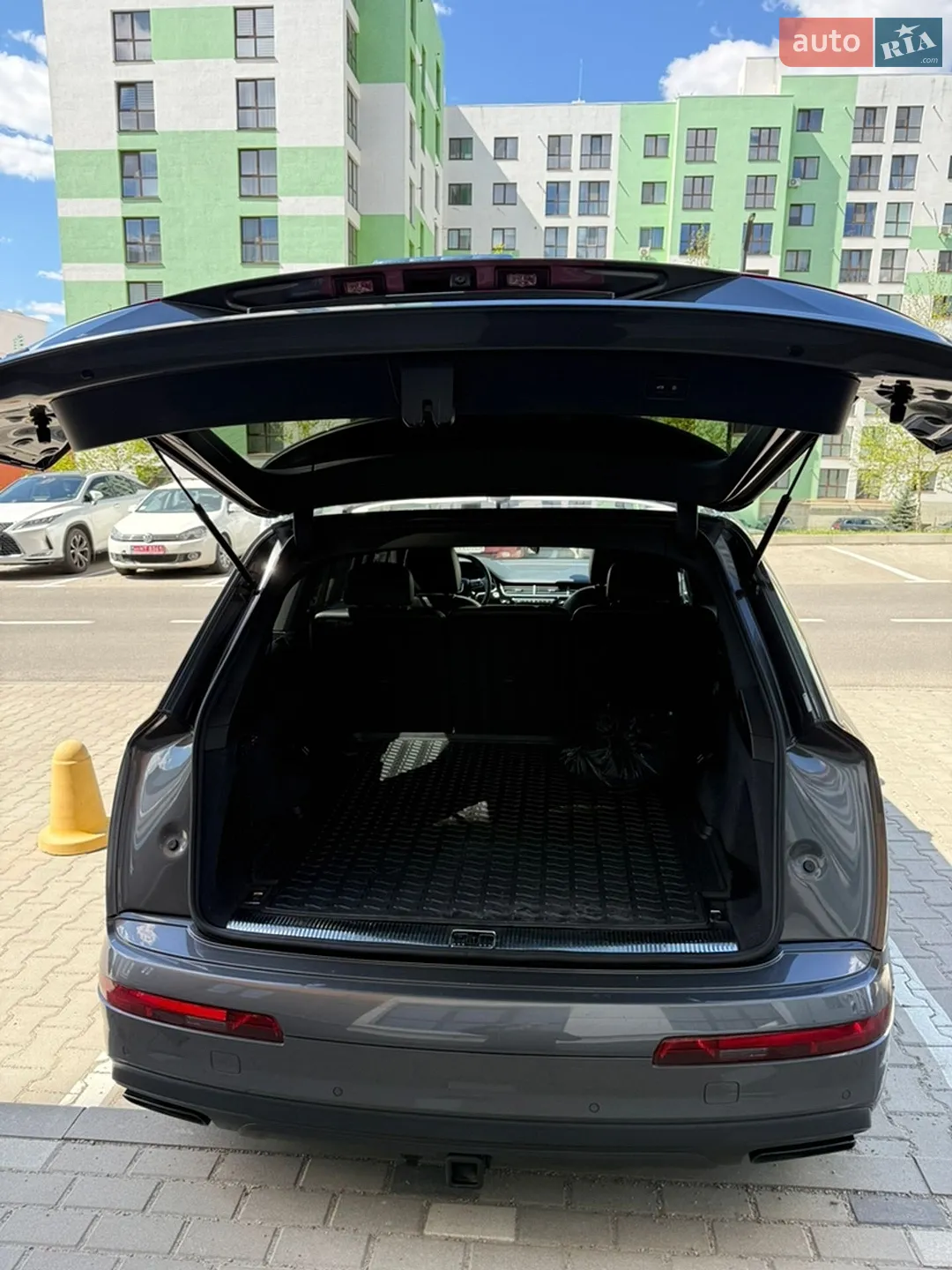 2018 Audi Q7 - мініатюра 10