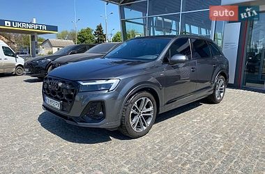 Позашляховик / Кросовер Audi Q7 2026 в Дніпрі