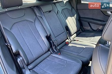 Позашляховик / Кросовер Audi Q7 2026 в Дніпрі
