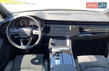Позашляховик / Кросовер Audi Q7 2026 в Дніпрі