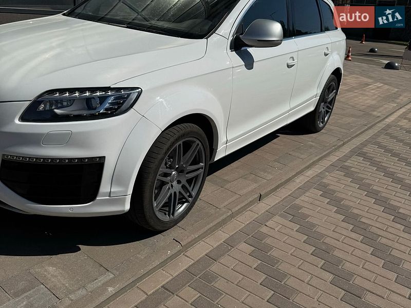 Внедорожник / Кроссовер Audi Q7 2009 в Киеве