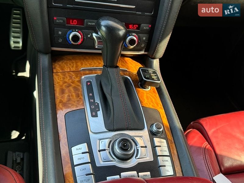 Внедорожник / Кроссовер Audi Q7 2009 в Киеве