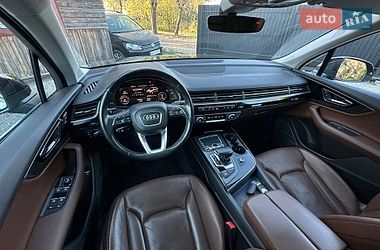 Внедорожник / Кроссовер Audi Q7 2017 в Сарнах