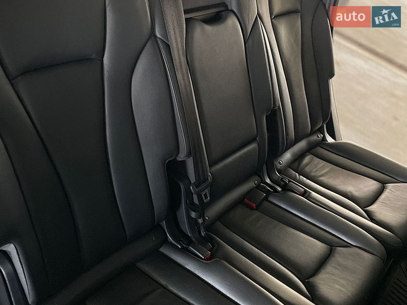 Внедорожник / Кроссовер Audi Q7 2018 в Киеве