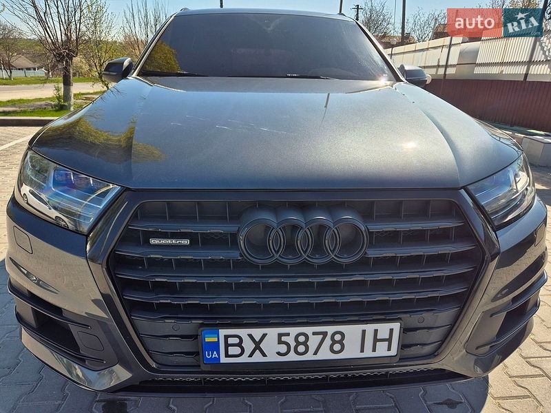 Внедорожник / Кроссовер Audi Q7 2016 в Каменец-Подольском