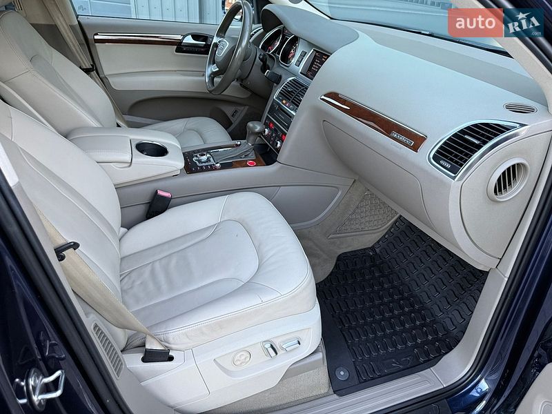 Внедорожник / Кроссовер Audi Q7 2012 в Ковеле