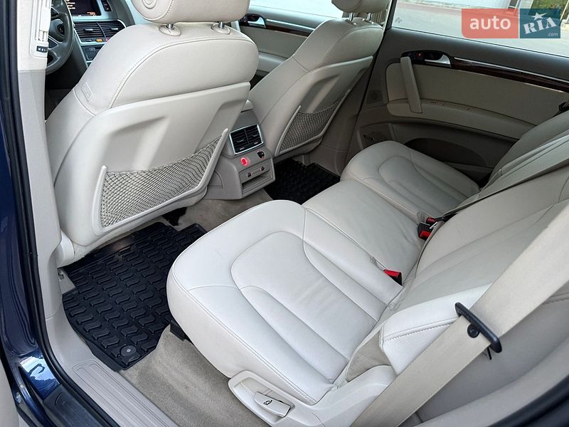 Внедорожник / Кроссовер Audi Q7 2012 в Ковеле
