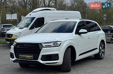 Внедорожник / Кроссовер Audi Q7 2016 в Полтаве