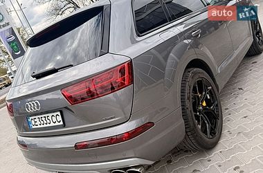 Внедорожник / Кроссовер Audi Q7 2017 в Черновцах