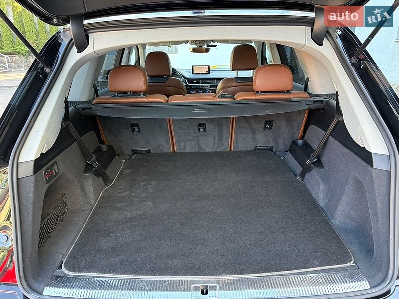 Внедорожник / Кроссовер Audi Q7 2018 в Луцке
