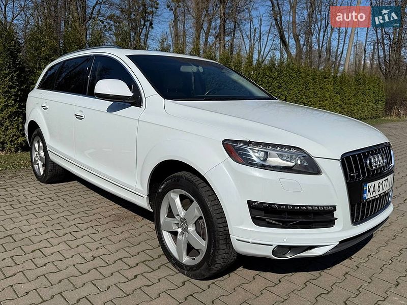 Внедорожник / Кроссовер Audi Q7 2013 в Киеве
