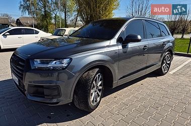 Позашляховик / Кросовер Audi Q7 2016 в Кам'янець-Подільському