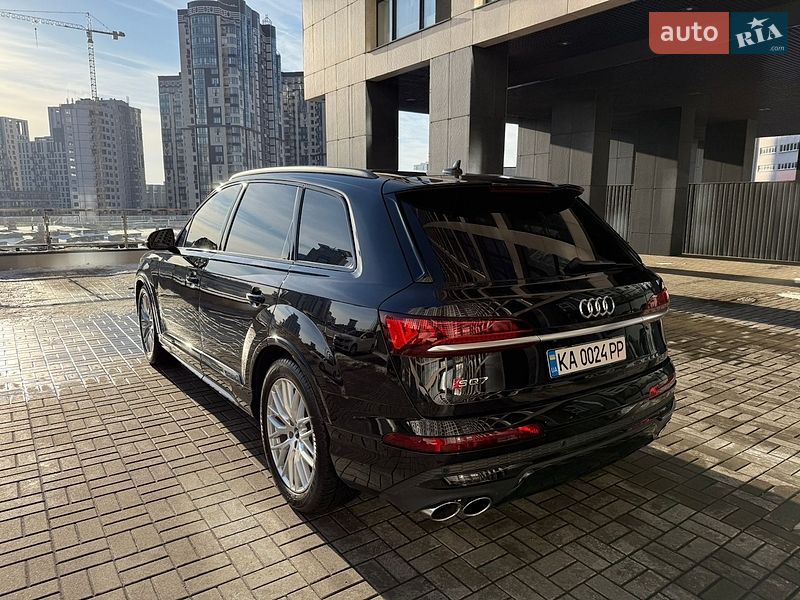 Внедорожник / Кроссовер Audi Q7 2020 в Киеве