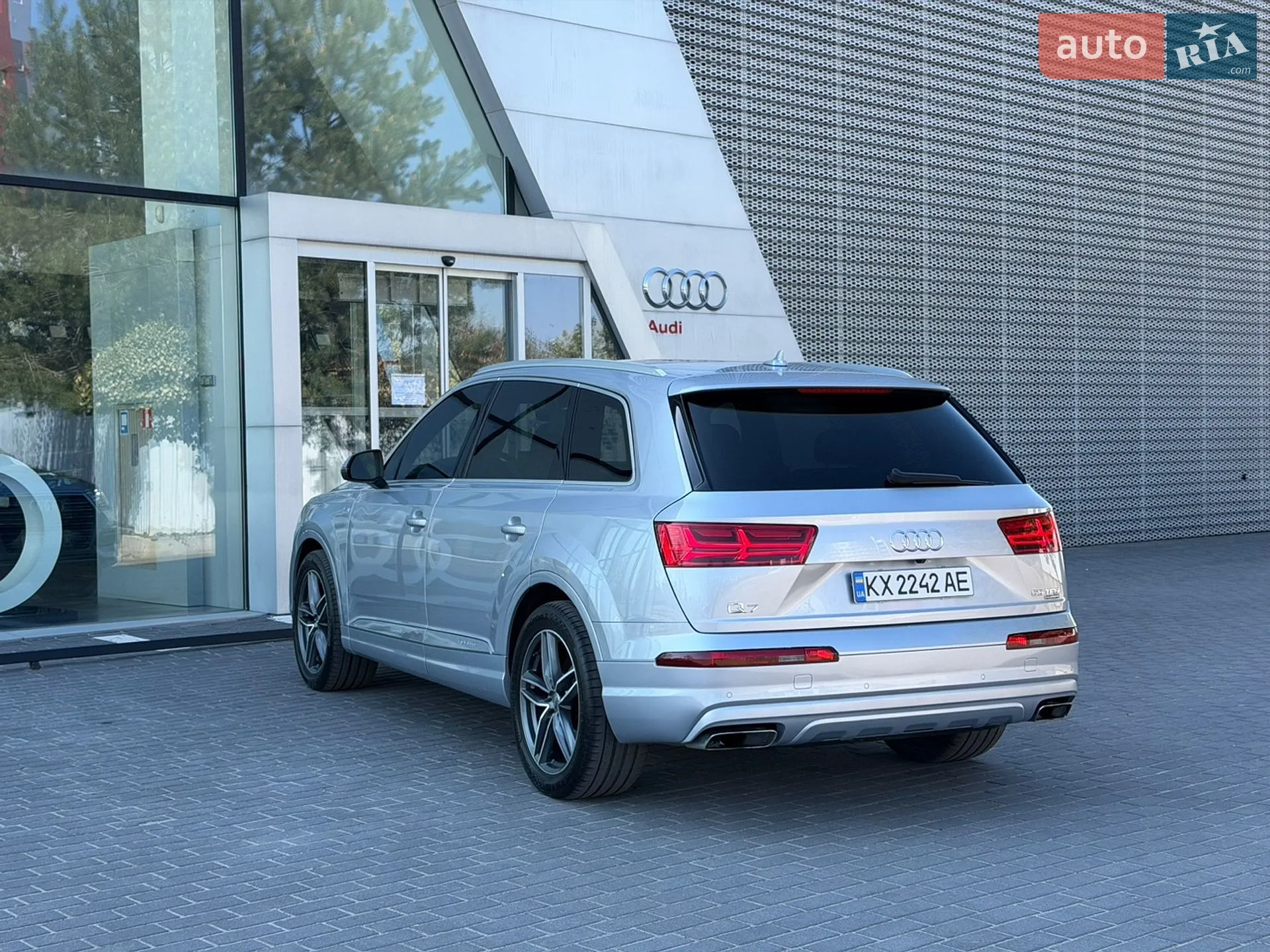 2017 Audi Q7 - мініатюра 11
