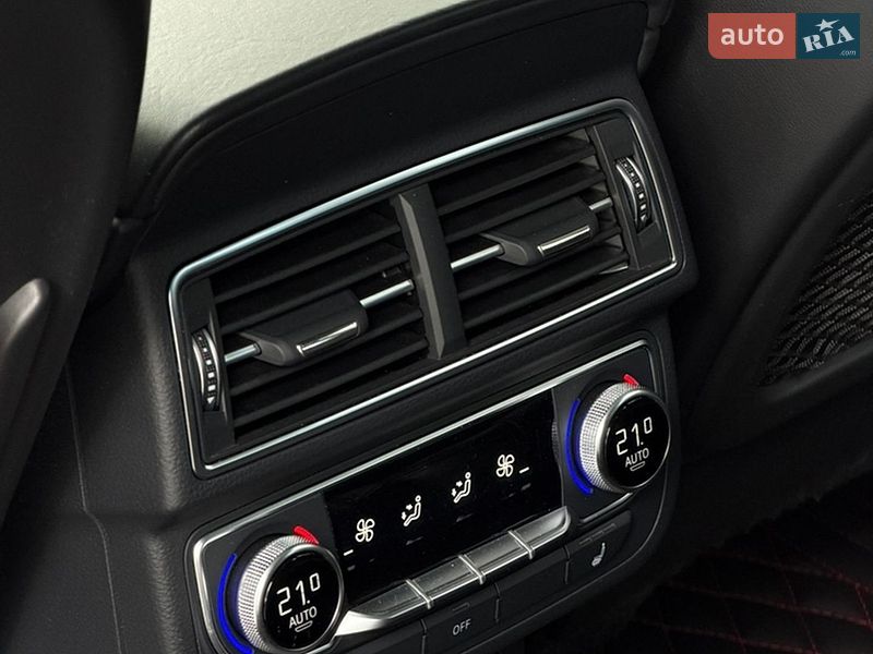 Внедорожник / Кроссовер Audi Q7 2017 в Харькове
