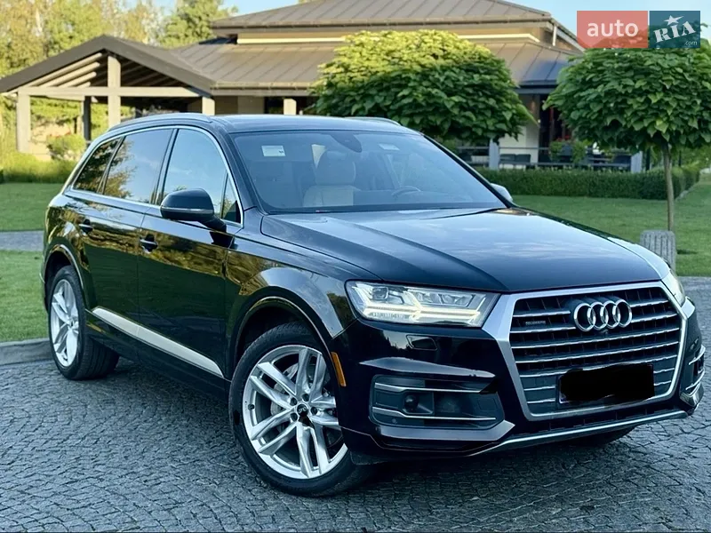 Audi Q7
