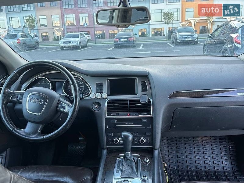 Внедорожник / Кроссовер Audi Q7 2011 в Ровно