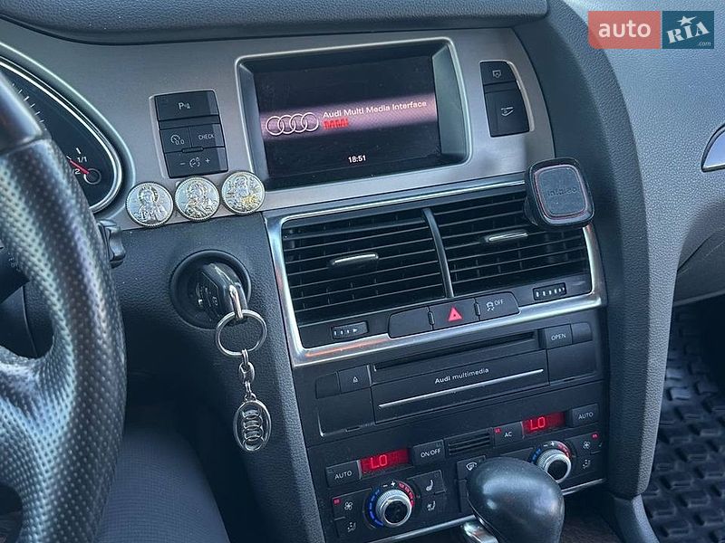 Внедорожник / Кроссовер Audi Q7 2011 в Ровно
