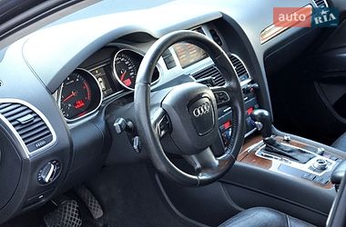 Внедорожник / Кроссовер Audi Q7 2010 в Львове