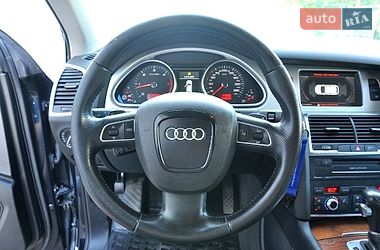 Внедорожник / Кроссовер Audi Q7 2010 в Львове