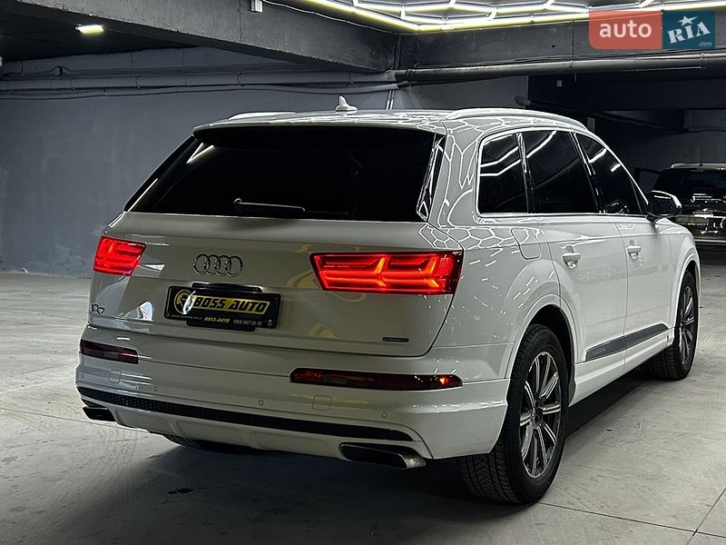 Внедорожник / Кроссовер Audi Q7 2019 в Черновцах