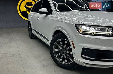Внедорожник / Кроссовер Audi Q7 2019 в Черновцах