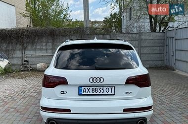 Внедорожник / Кроссовер Audi Q7 2013 в Харькове