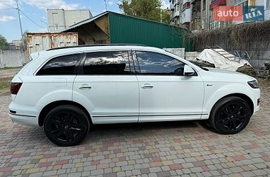 Внедорожник / Кроссовер Audi Q7 2013 в Харькове