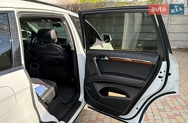 Внедорожник / Кроссовер Audi Q7 2013 в Харькове