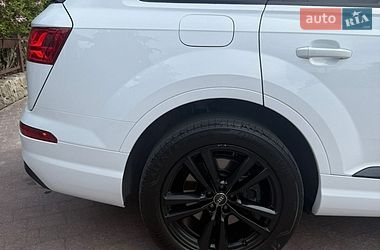 Внедорожник / Кроссовер Audi Q7 2018 в Стрые