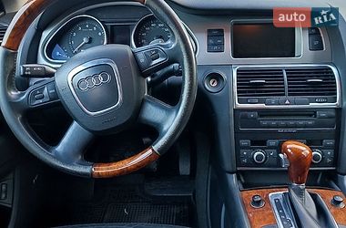 Внедорожник / Кроссовер Audi Q7 2007 в Чернигове