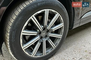 Внедорожник / Кроссовер Audi Q7 2016 в Львове