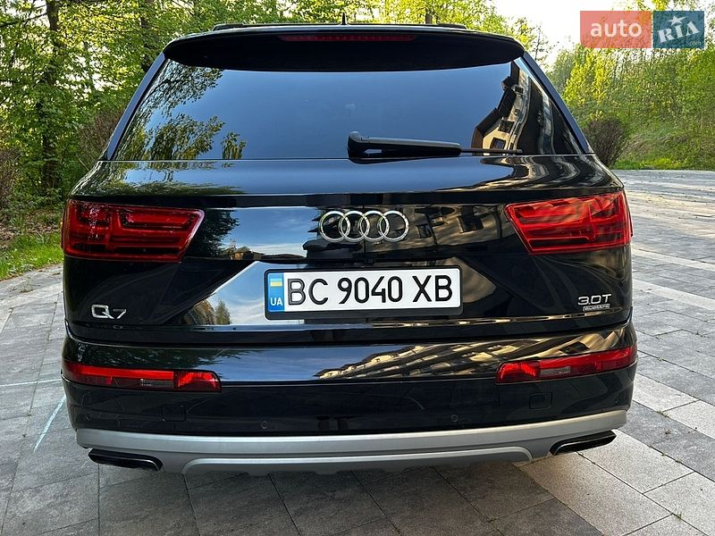 Внедорожник / Кроссовер Audi Q7 2016 в Львове