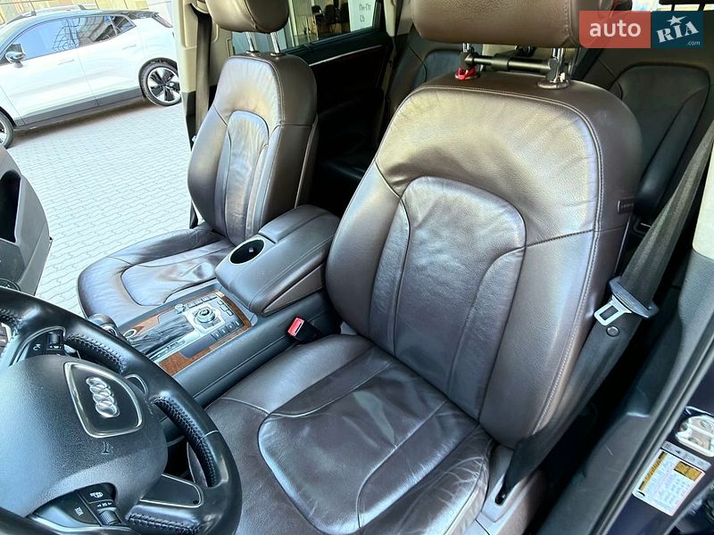 Внедорожник / Кроссовер Audi Q7 2012 в Хмельницком