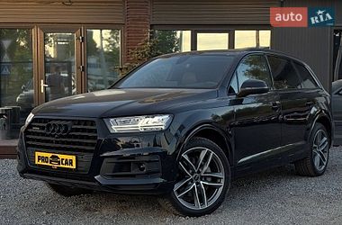 Позашляховик / Кросовер Audi Q7 2017 в Львові