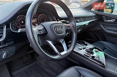Внедорожник / Кроссовер Audi Q7 2018 в Киеве