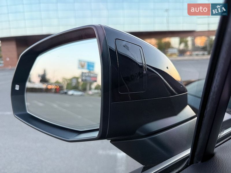 Внедорожник / Кроссовер Audi Q7 2018 в Киеве