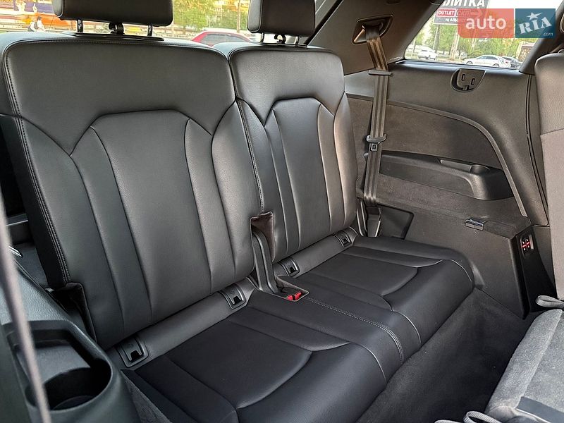 Внедорожник / Кроссовер Audi Q7 2018 в Киеве