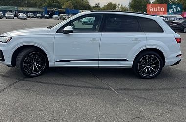 Внедорожник / Кроссовер Audi Q7 2021 в Киеве
