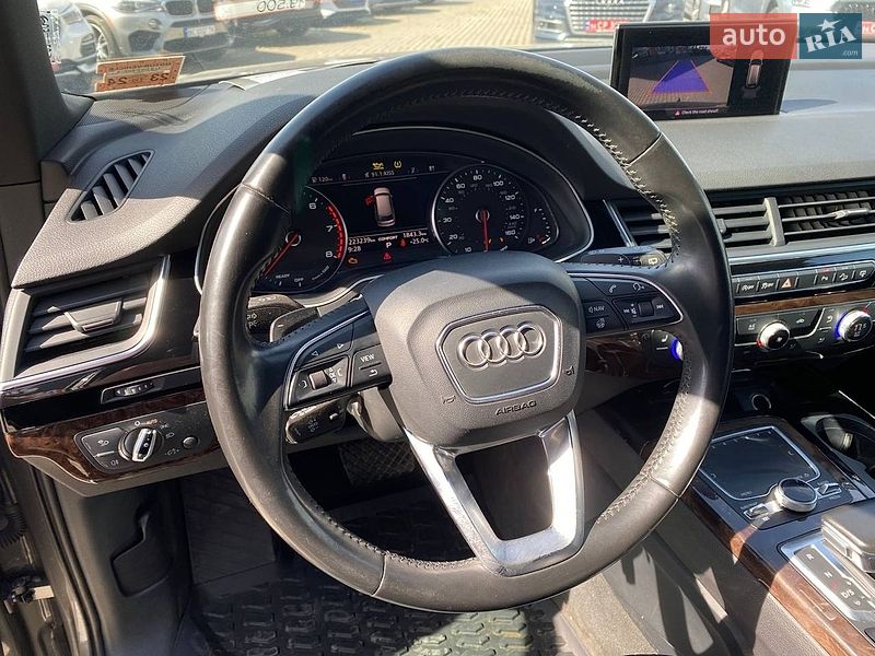 Внедорожник / Кроссовер Audi Q7 2016 в Львове