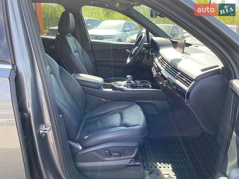 Внедорожник / Кроссовер Audi Q7 2016 в Львове