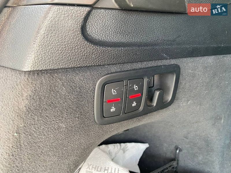 Внедорожник / Кроссовер Audi Q7 2016 в Львове