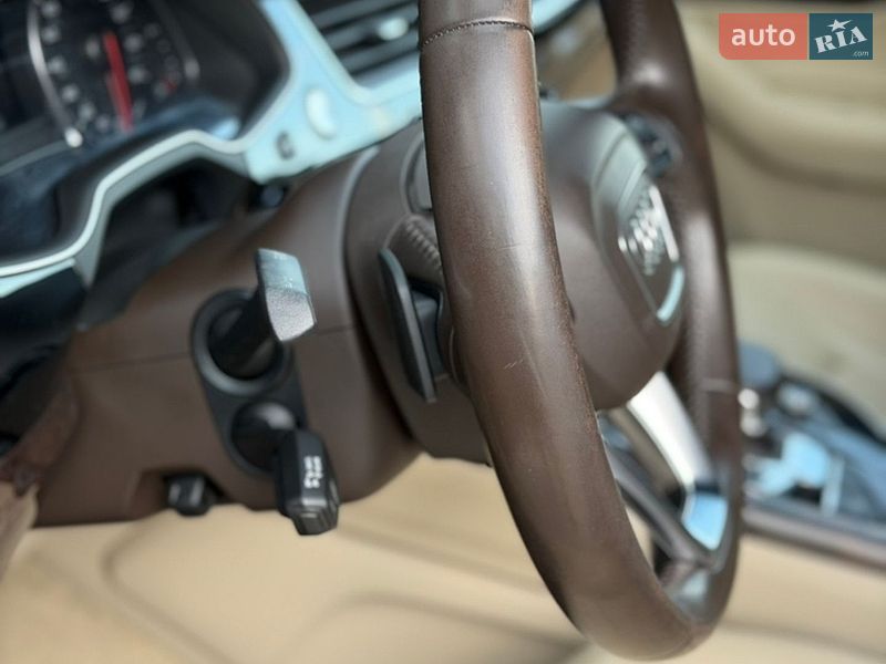 Внедорожник / Кроссовер Audi Q7 2016 в Дубно