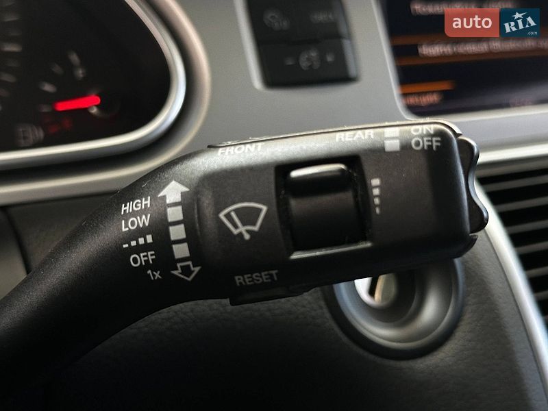 Позашляховик / Кросовер Audi Q7 2014 в Києві