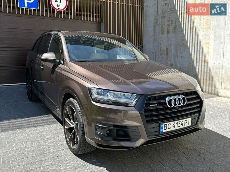 Внедорожник / Кроссовер Audi Q7 2017 в Львове