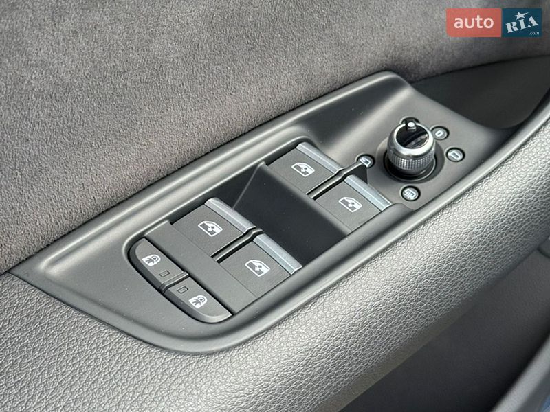 Внедорожник / Кроссовер Audi Q7 2024 в Подольске
